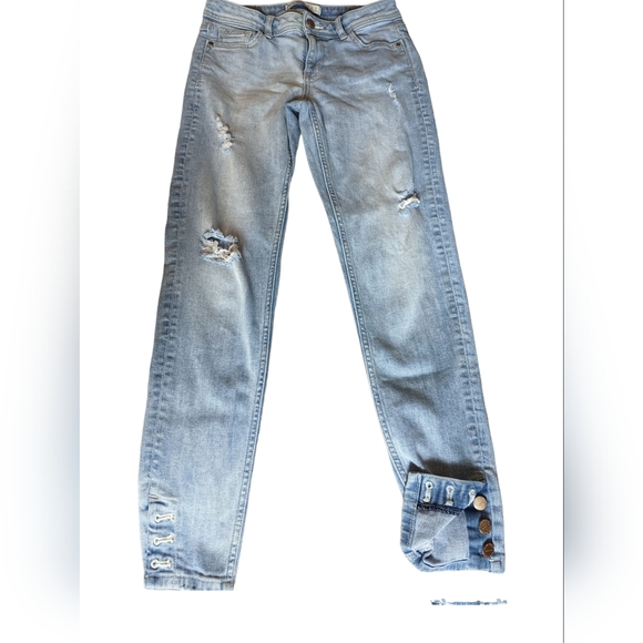 Zara Basic Jeans - Picture 2 of 6